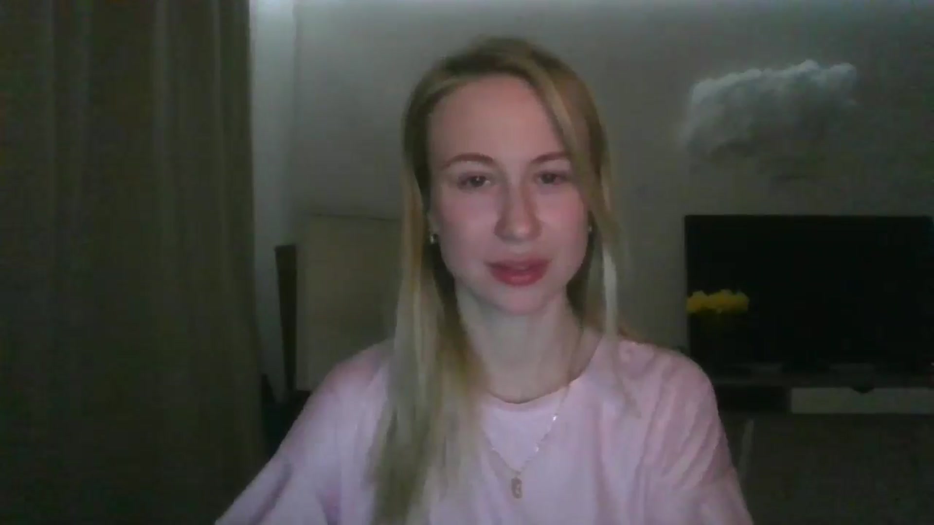 Gallery image thumbnail from Marmelade's myfreecams stream on, 03/11/2026, 23:18 image 9 of 20