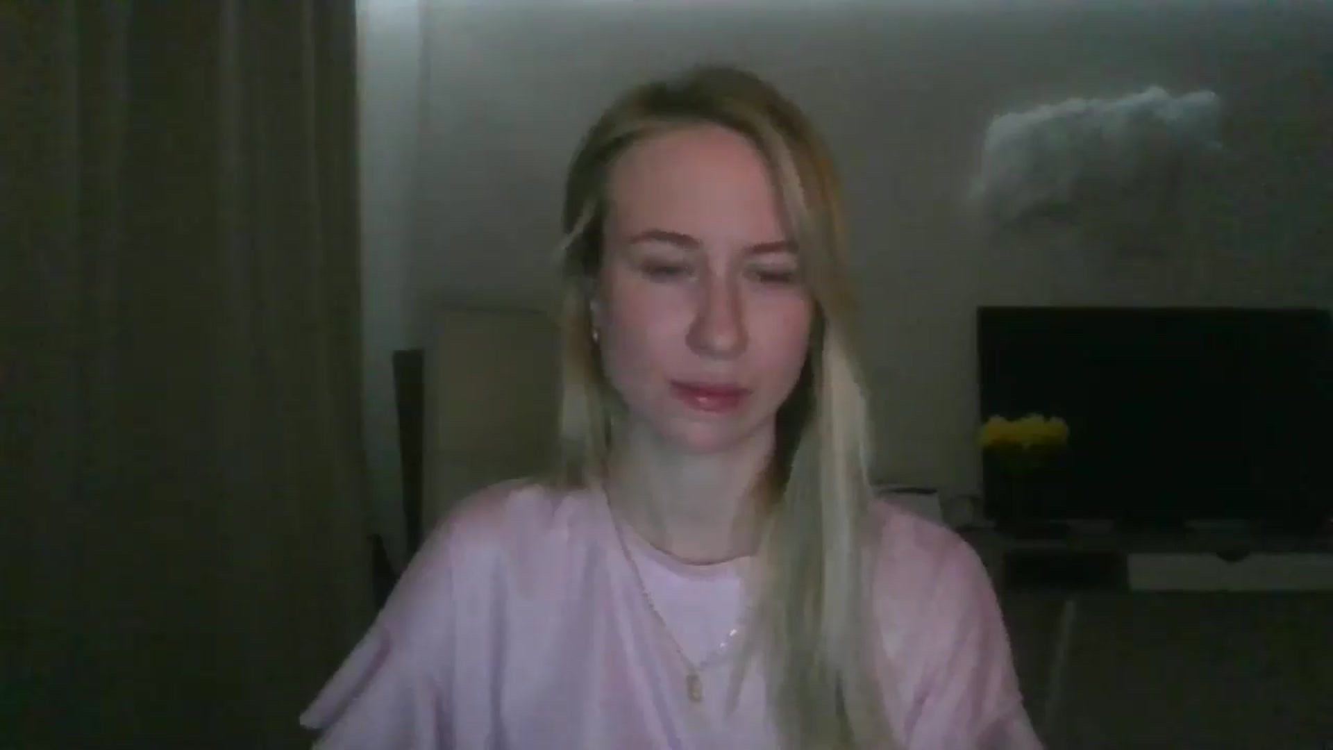 Gallery image thumbnail from Marmelade's myfreecams stream on, 03/11/2026, 23:18 image 13 of 20
