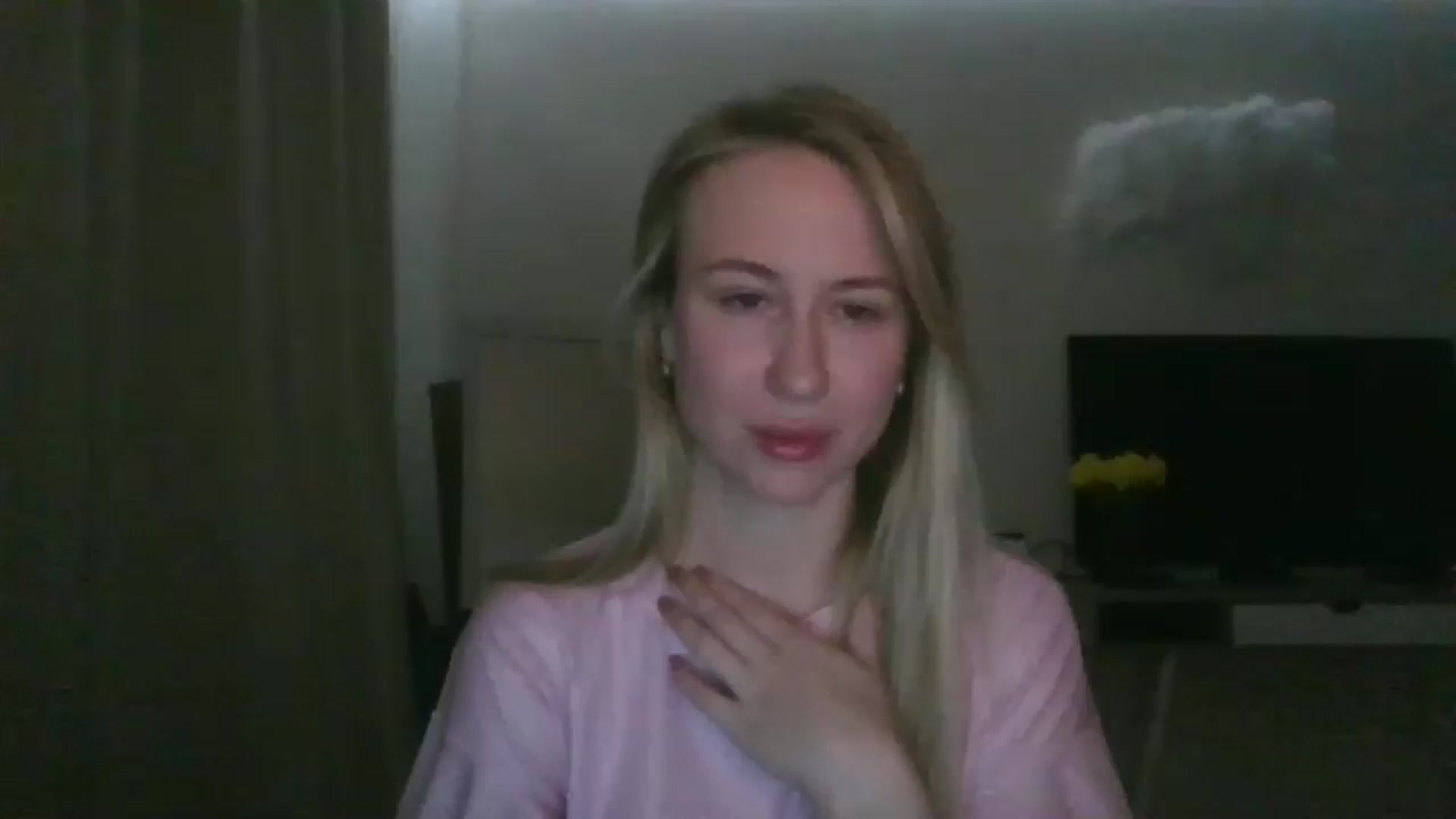 Gallery image thumbnail from Marmelade's myfreecams stream on, 03/11/2026, 23:18 image 17 of 20