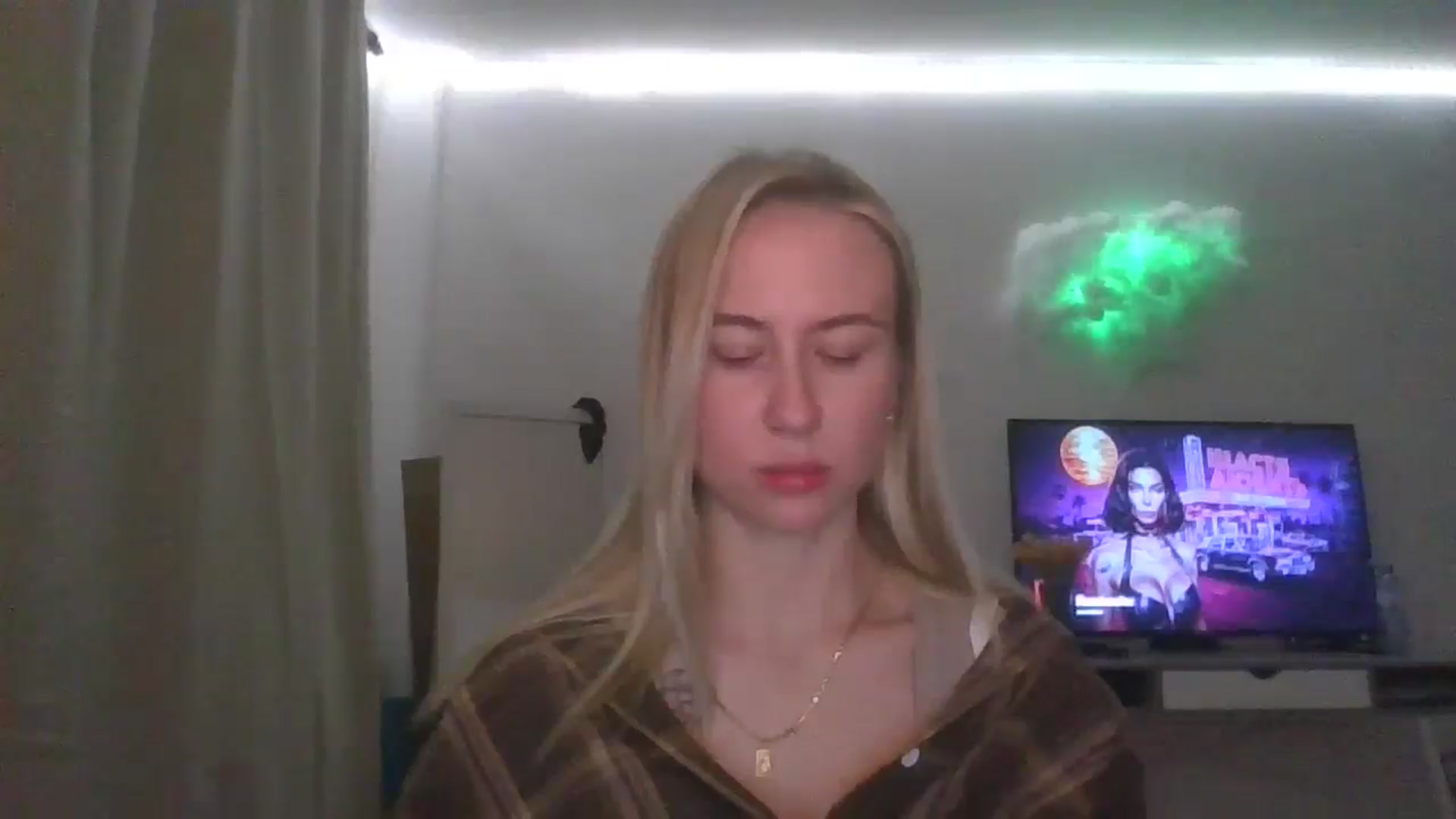 Gallery image thumbnail from Marmelade's myfreecams stream on, 03/16/2026, 24:00 image 18 of 20