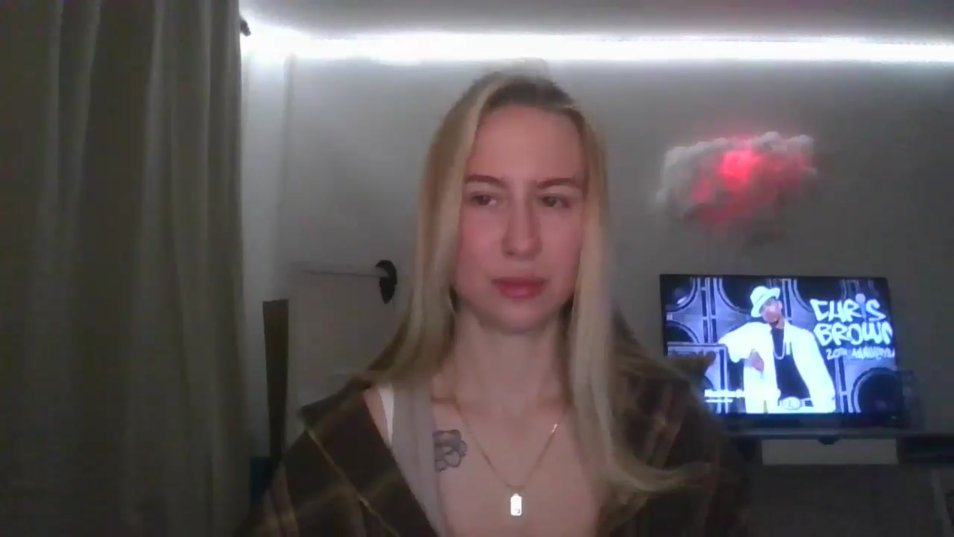 Gallery image thumbnail from Marmelade's myfreecams stream on, 03/16/2026, 24:00 image 4 of 20