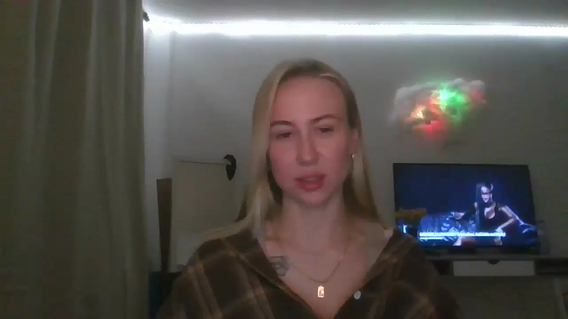 Gallery image thumbnail from Marmelade's myfreecams stream on, 03/16/2026, 24:00 image 11 of 20