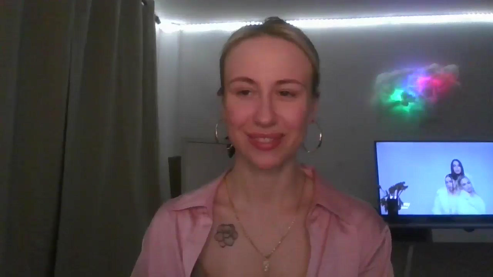 Gallery image thumbnail from Marmelade's myfreecams stream on, 03/21/2026, 22:47 image 13 of 20