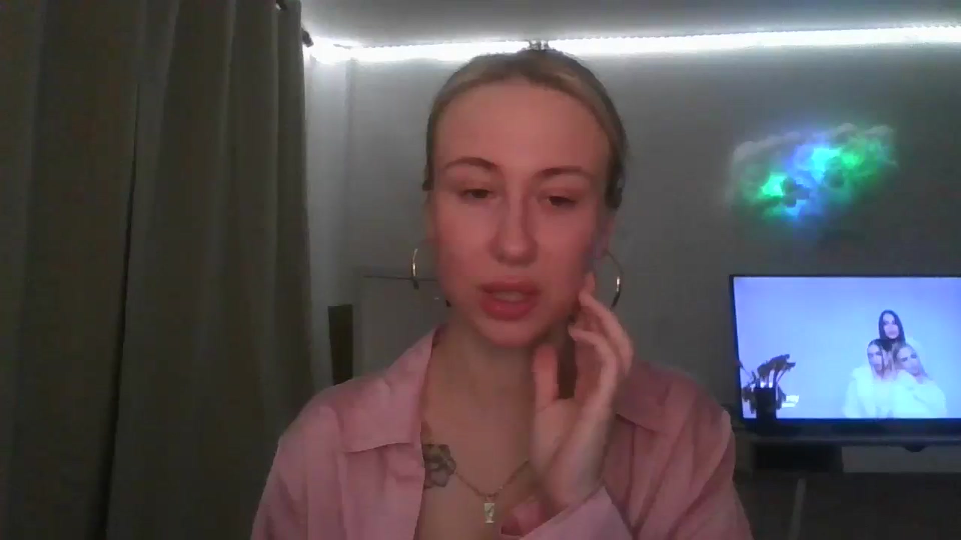 Gallery image thumbnail from Marmelade's myfreecams stream on, 03/21/2026, 22:47 image 18 of 20