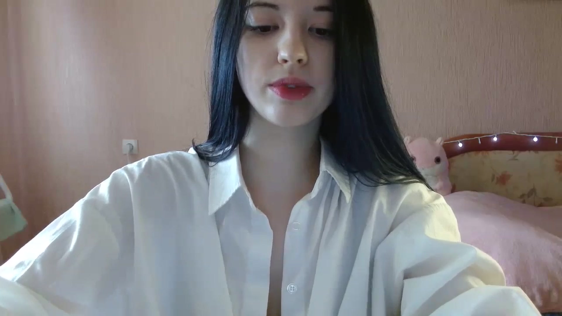 Gallery image thumbnail from MarrissaNeill's myfreecams stream on, 01/16/2024, 13:18 image 11 of 20