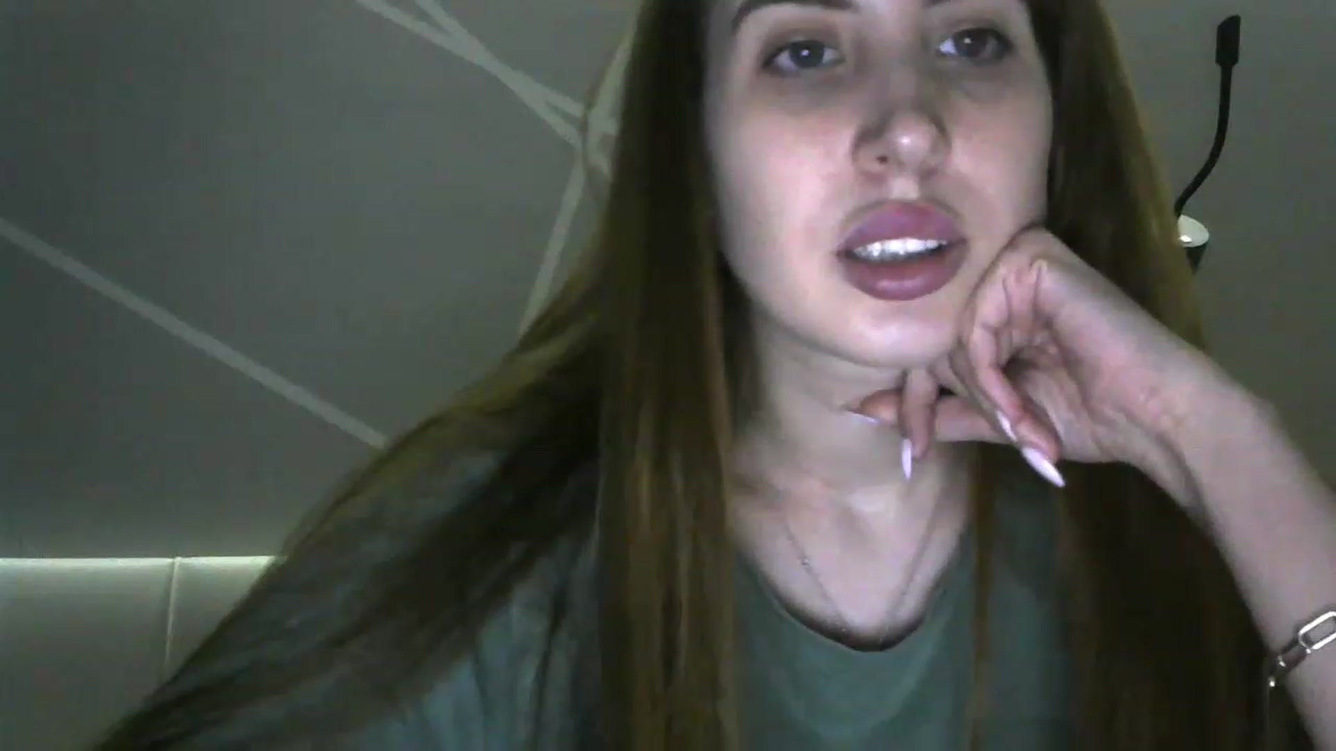 Gallery image thumbnail from MarryCox's myfreecams stream on, 12/08/2022, 15:01 image 7 of 20