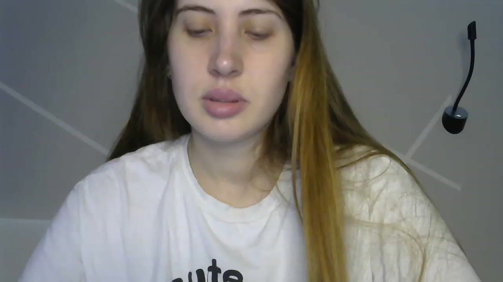 Gallery image thumbnail from MarryCox's myfreecams stream on, 12/27/2022, 09:14 image 6 of 20