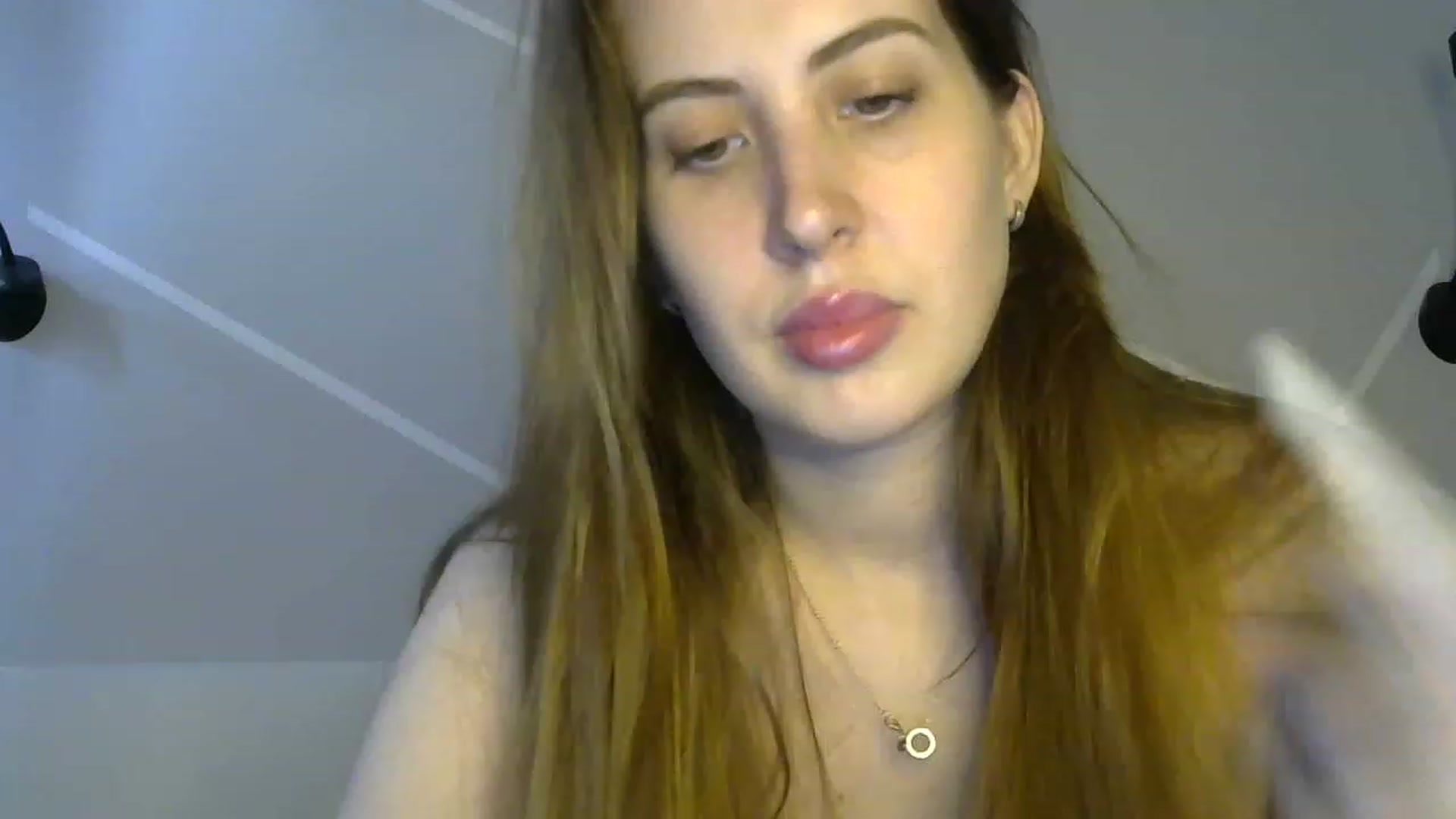 Gallery image thumbnail from MarryCox's myfreecams stream on, 01/03/2023, 12:27 image 13 of 20