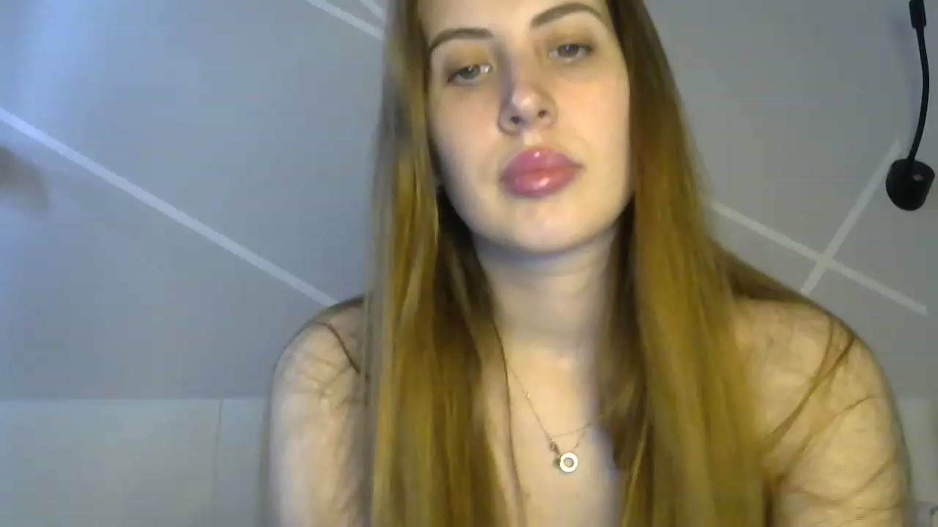 Gallery image thumbnail from MarryCox's myfreecams stream on, 01/03/2023, 12:27 image 19 of 20