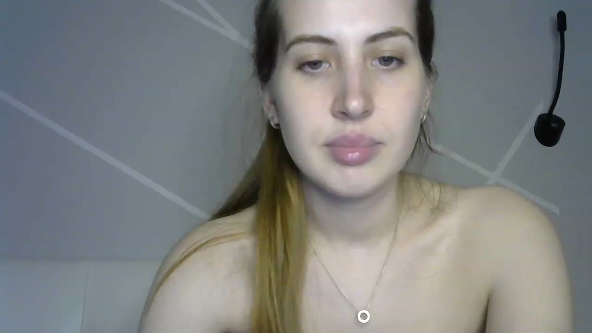 Gallery image thumbnail from MarryCox's myfreecams stream on, 01/17/2023, 12:38 image 17 of 20