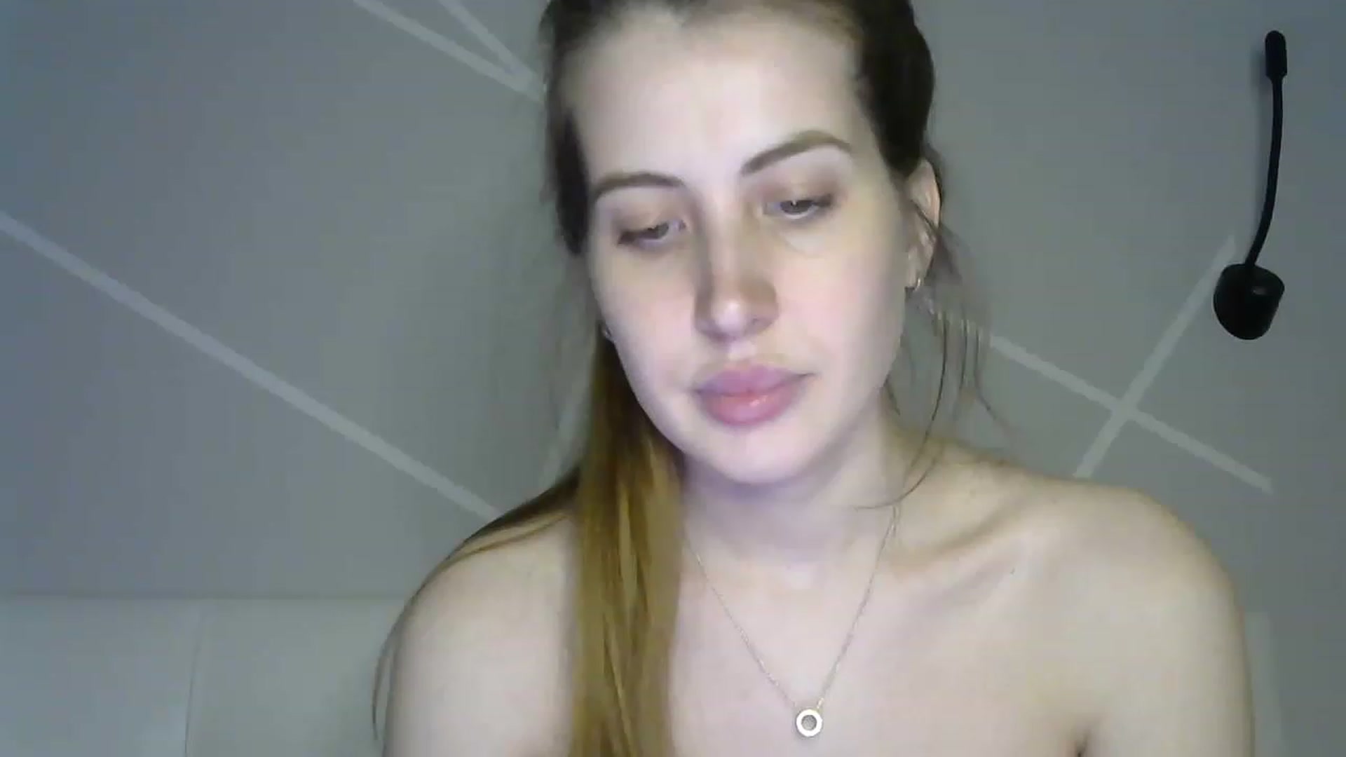 Gallery image thumbnail from MarryCox's myfreecams stream on, 01/17/2023, 12:38 image 16 of 20