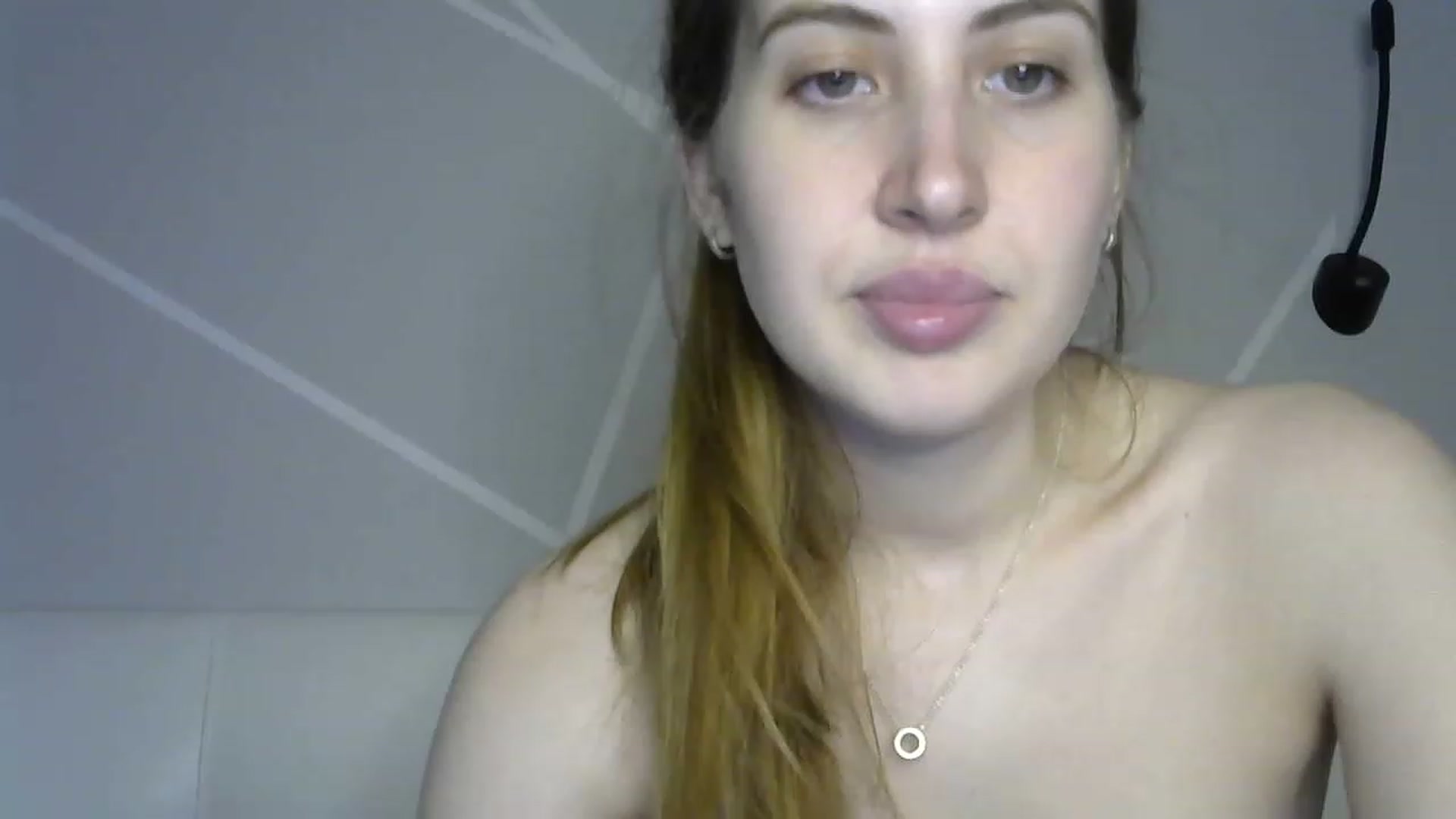 Gallery image thumbnail from MarryCox's myfreecams stream on, 01/17/2023, 12:38 image 9 of 20