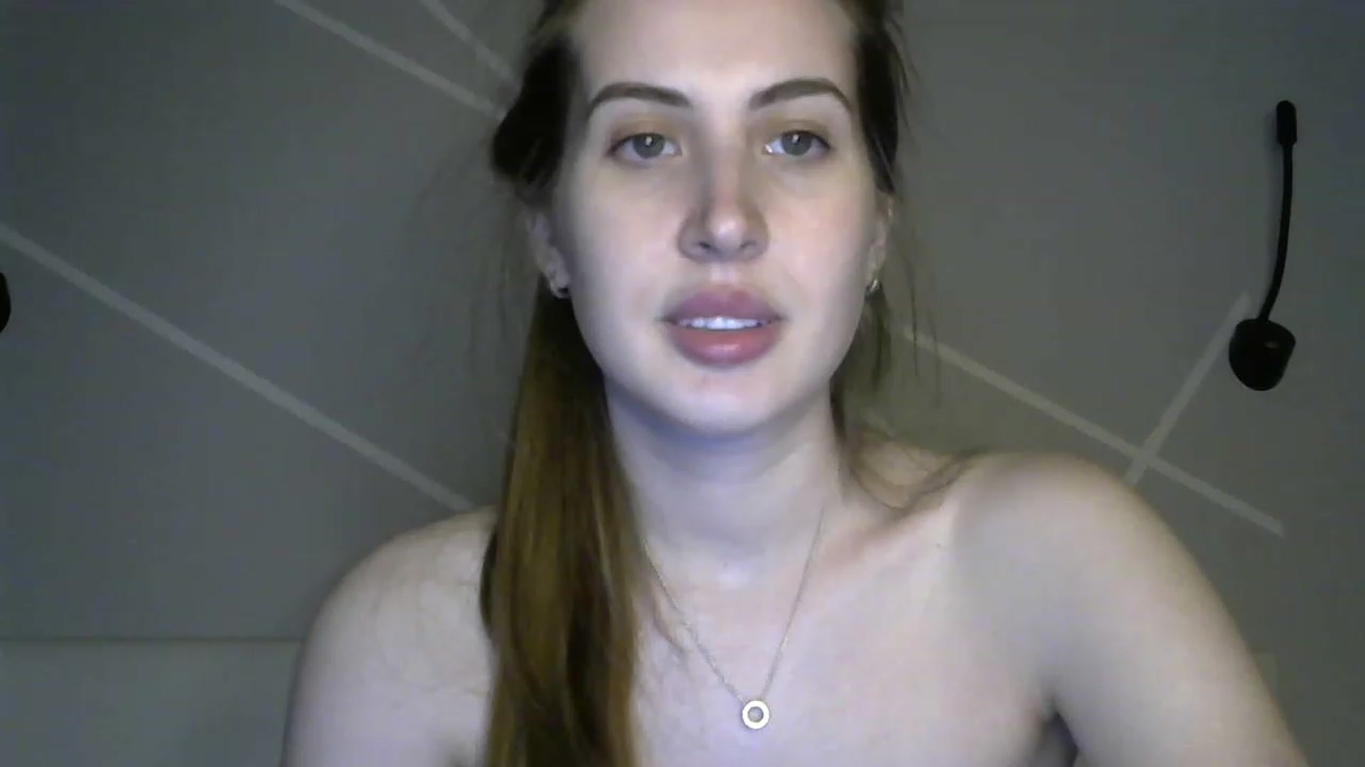 Gallery image thumbnail from MarryCox's myfreecams stream on, 01/19/2023, 14:52 image 19 of 20