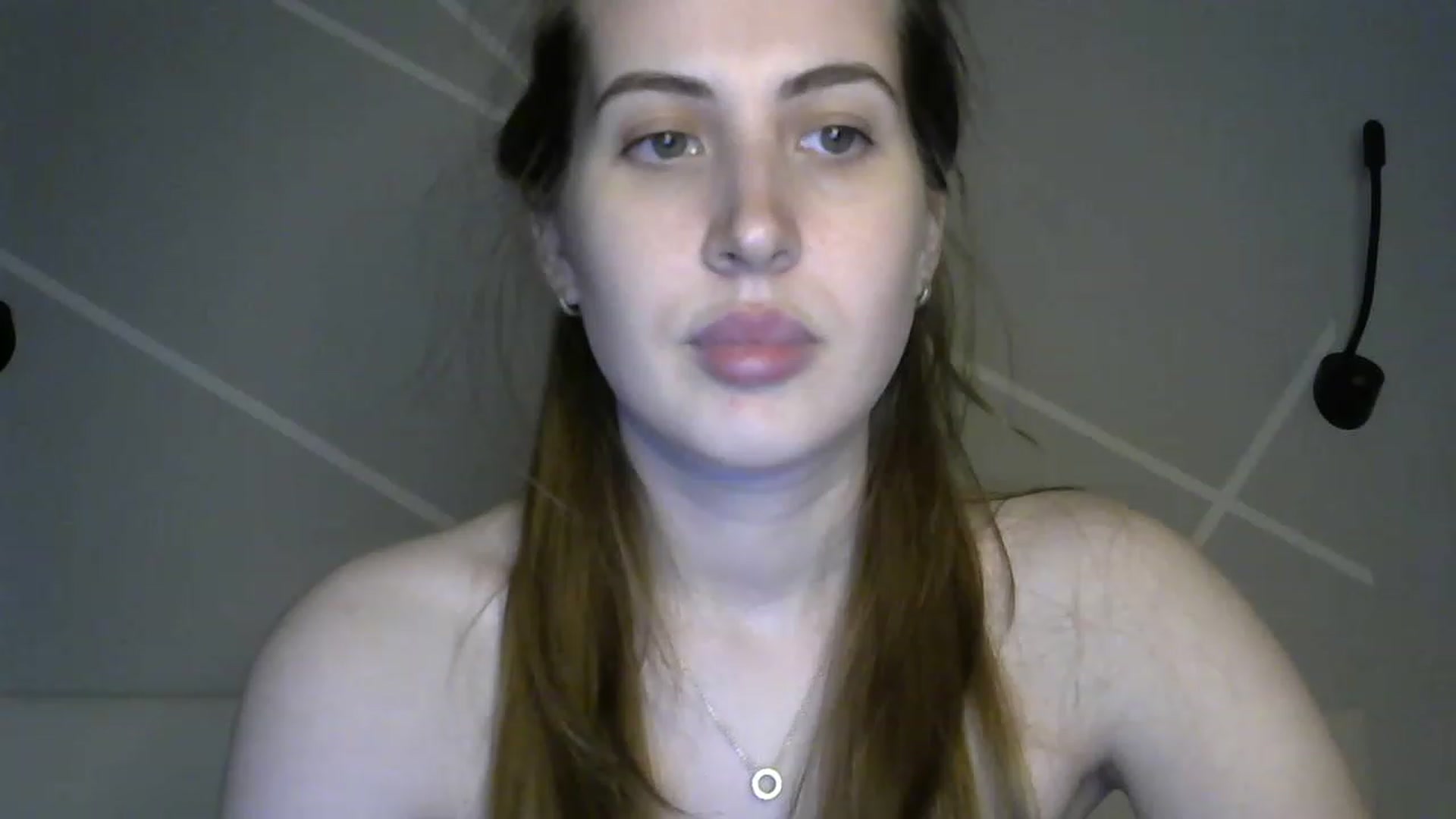 Gallery image thumbnail from MarryCox's myfreecams stream on, 01/19/2023, 14:52 image 18 of 20