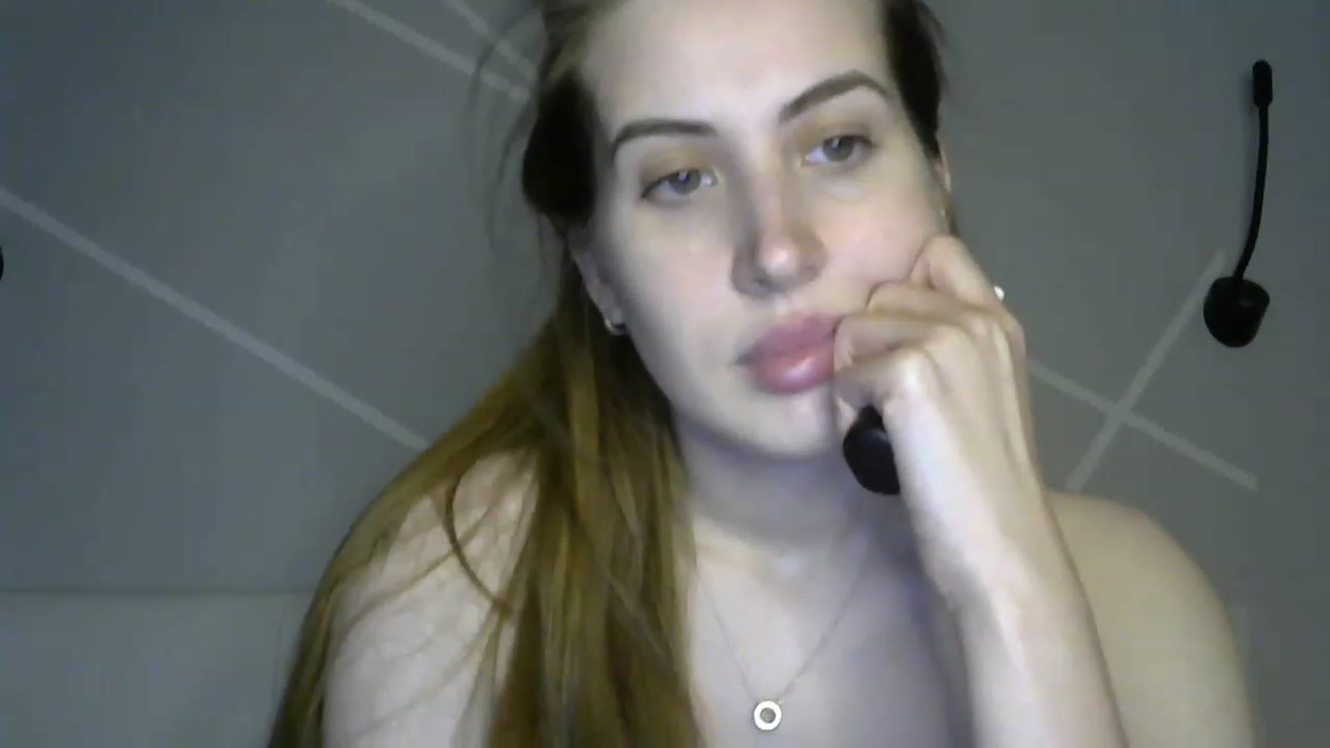 Gallery image thumbnail from MarryCox's myfreecams stream on, 01/19/2023, 14:52 image 8 of 20