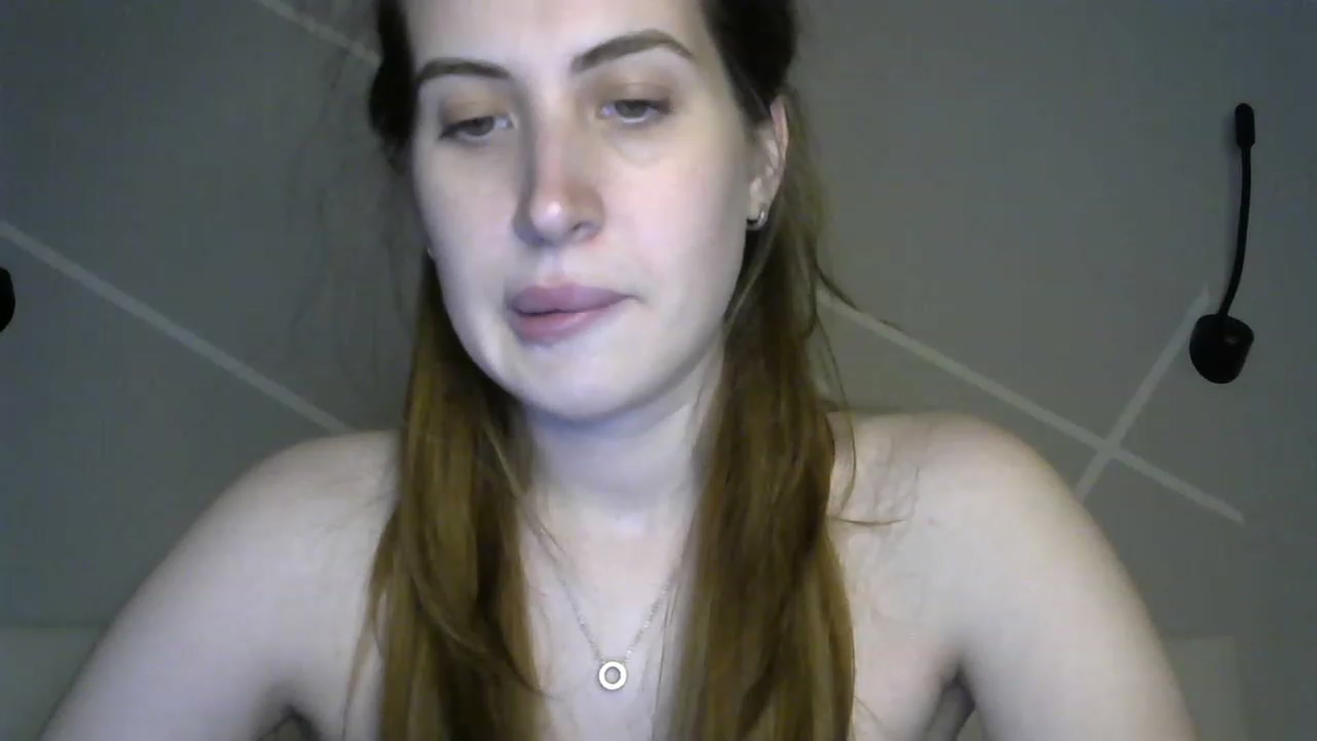 Gallery image thumbnail from MarryCox's myfreecams stream on, 01/19/2023, 14:52 image 16 of 20