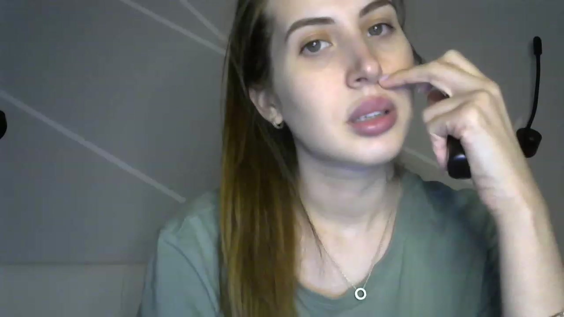 Gallery image thumbnail from MarryCox's myfreecams stream on, 01/19/2023, 14:52 image 3 of 20