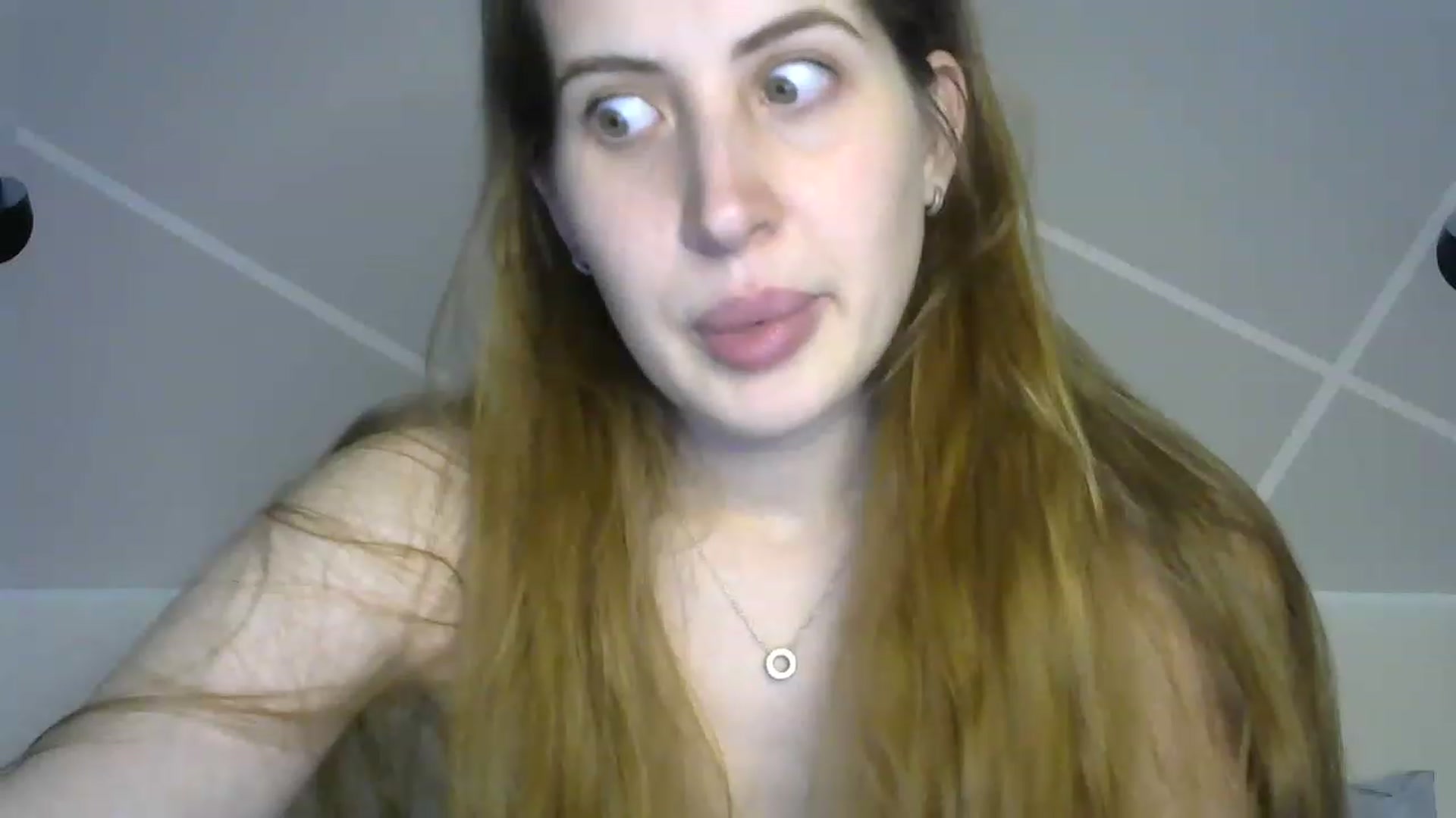 Gallery image thumbnail from MarryCox's myfreecams stream on, 01/25/2023, 12:08 image 17 of 20