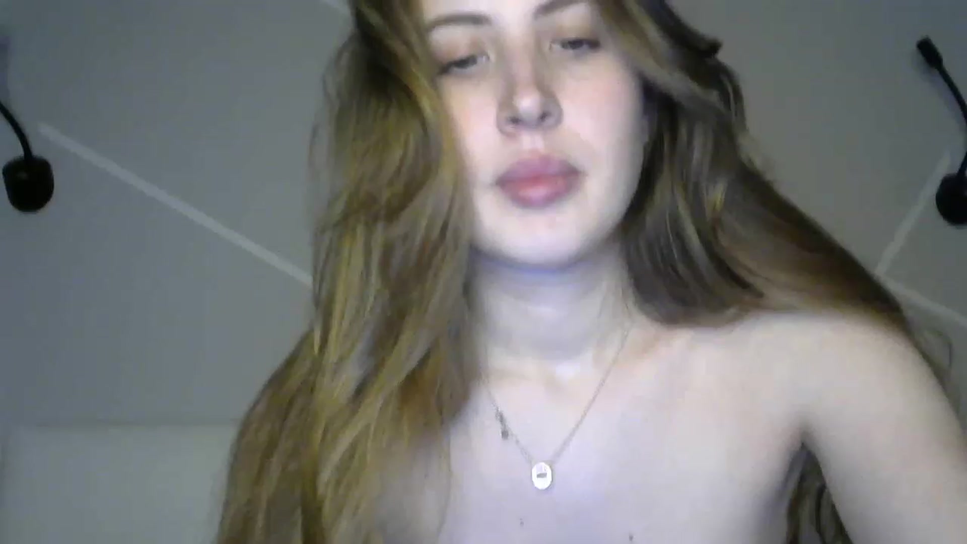 Gallery image thumbnail from MarryCox's myfreecams stream on, 01/27/2023, 13:06 image 10 of 20