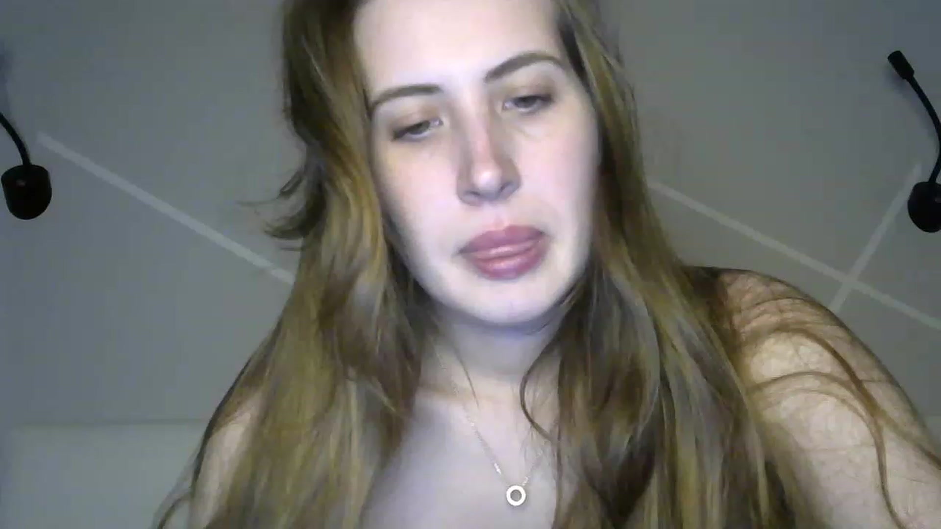 Gallery image thumbnail from MarryCox's myfreecams stream on, 01/27/2023, 13:06 image 19 of 20
