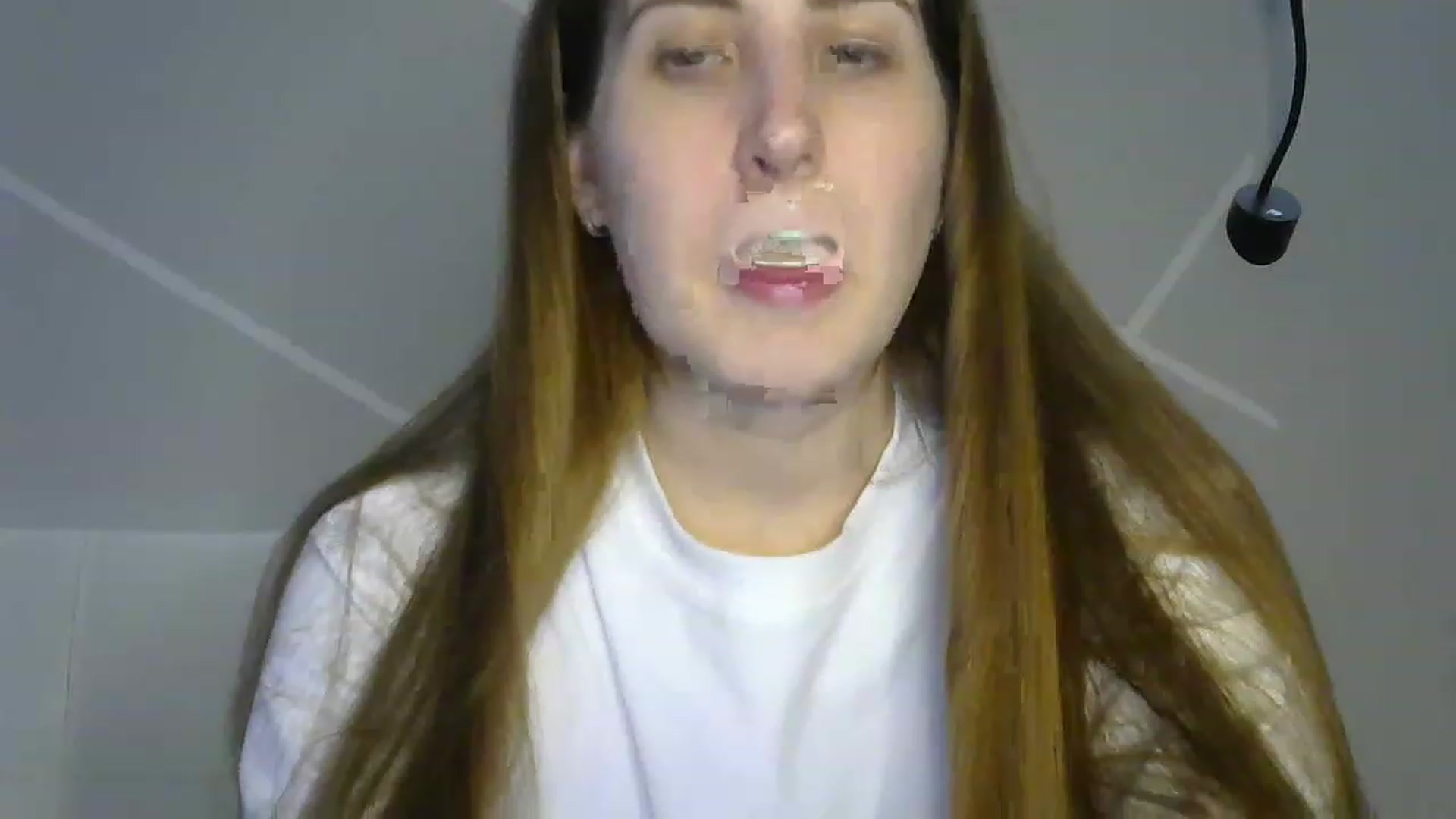 Gallery image thumbnail from MarryCox's myfreecams stream on, 02/06/2023, 14:25 image 17 of 20