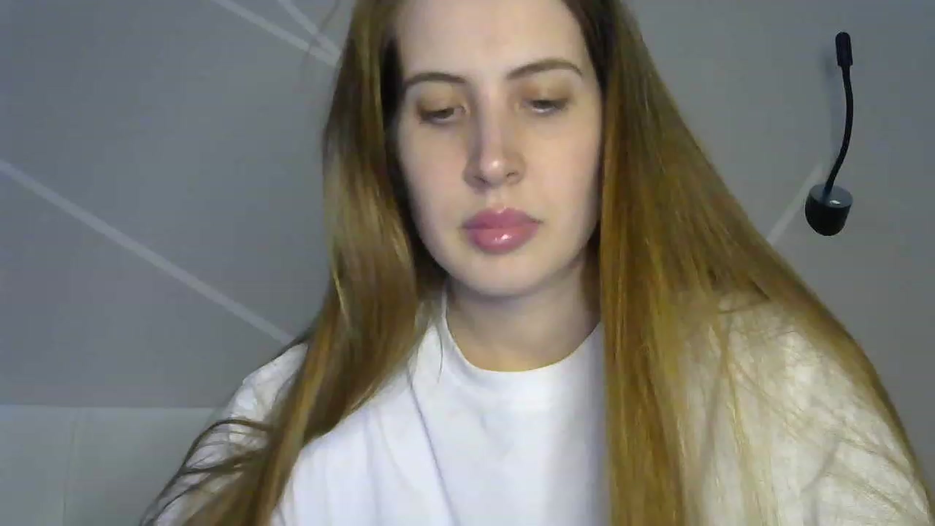 Gallery image thumbnail from MarryCox's myfreecams stream on, 02/06/2023, 14:25 image 7 of 20