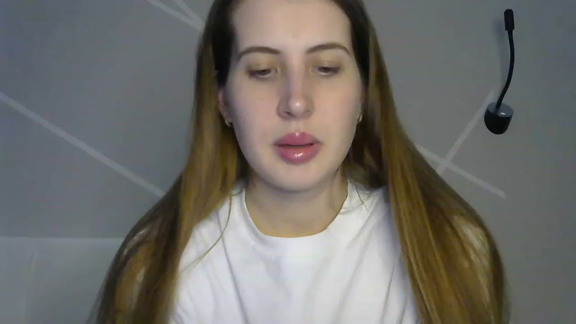 Gallery image thumbnail from MarryCox's myfreecams stream on, 02/06/2023, 14:25 image 15 of 20