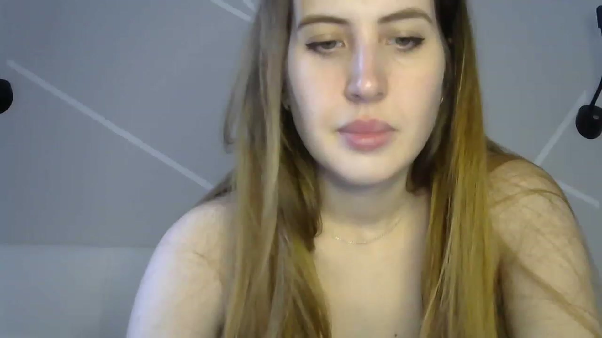 Gallery image thumbnail from MarryCox's myfreecams stream on, 02/10/2023, 11:54 image 19 of 20