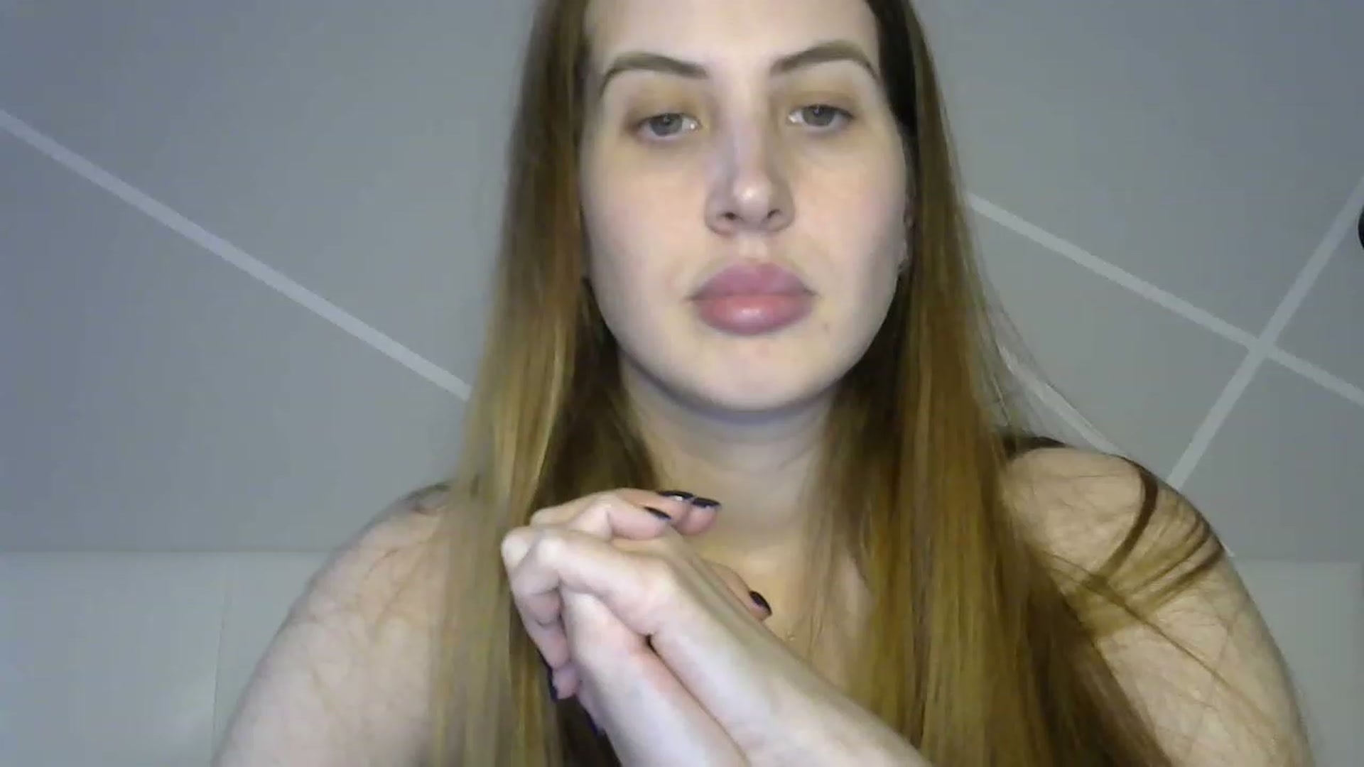 Gallery image thumbnail from MarryCox's myfreecams stream on, 03/07/2023, 14:33 image 14 of 20