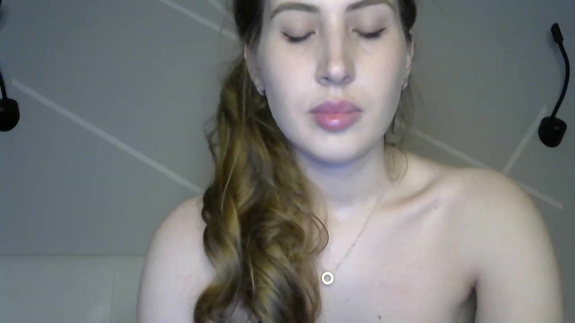 Gallery image thumbnail from MarryCox's myfreecams stream on, 03/09/2023, 13:15 image 8 of 20