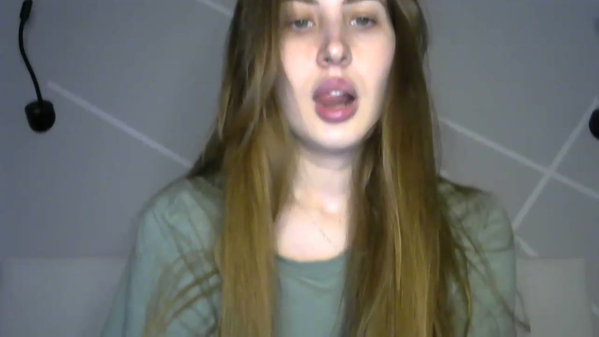 Gallery image thumbnail from MarryCox's myfreecams stream on, 03/10/2023, 13:30 image 17 of 20