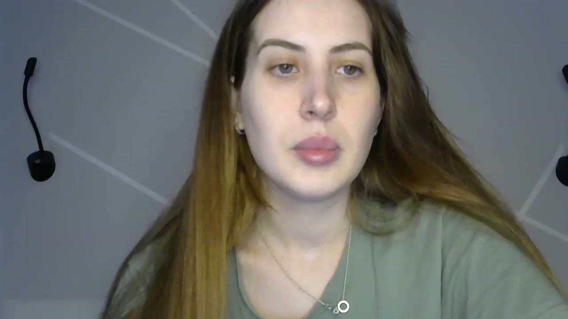 Gallery image thumbnail from MarryCox's myfreecams stream on, 03/10/2023, 13:30 image 5 of 20