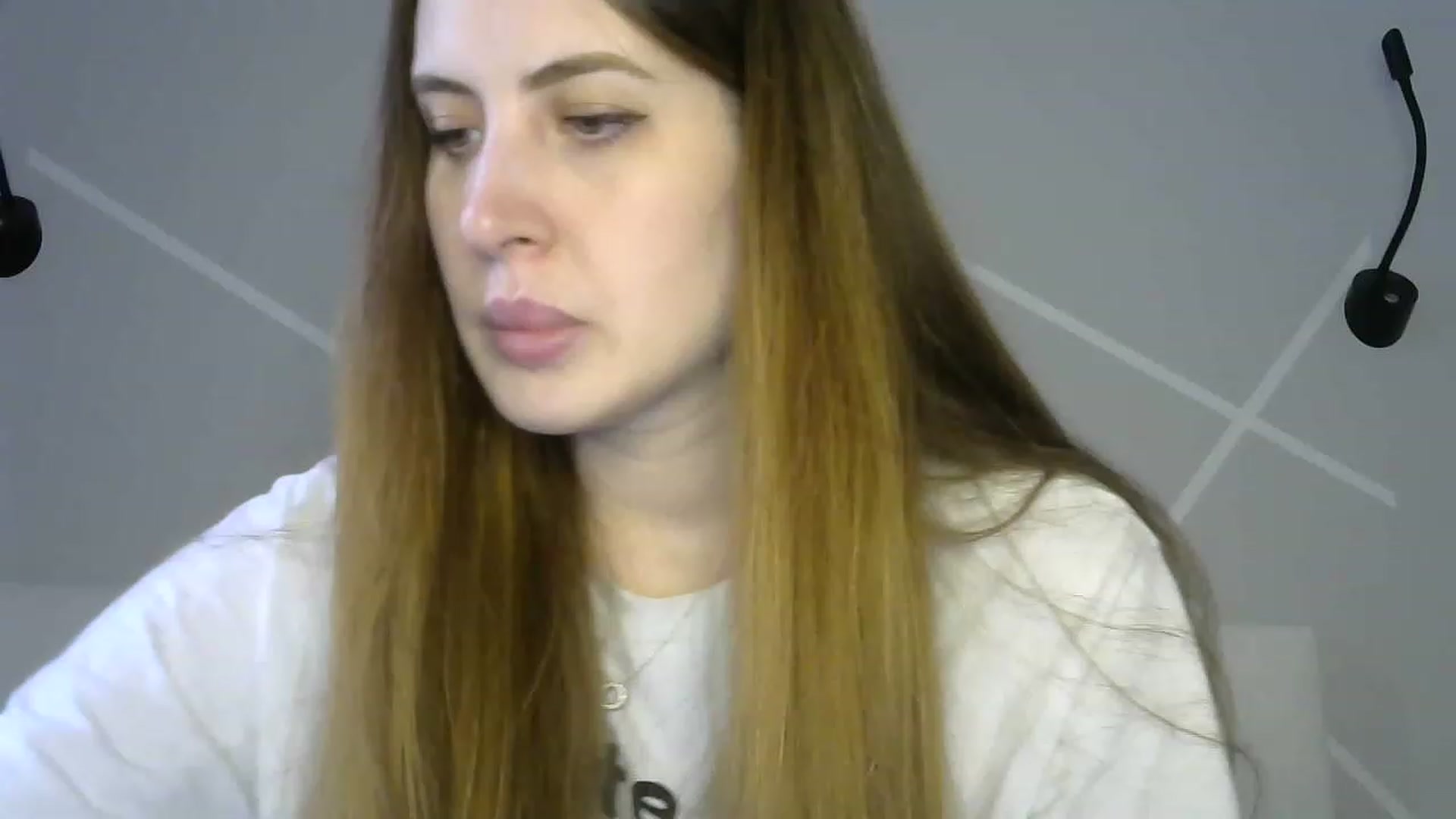 Gallery image thumbnail from MarryCox's myfreecams stream on, 03/13/2023, 13:19 image 1 of 20