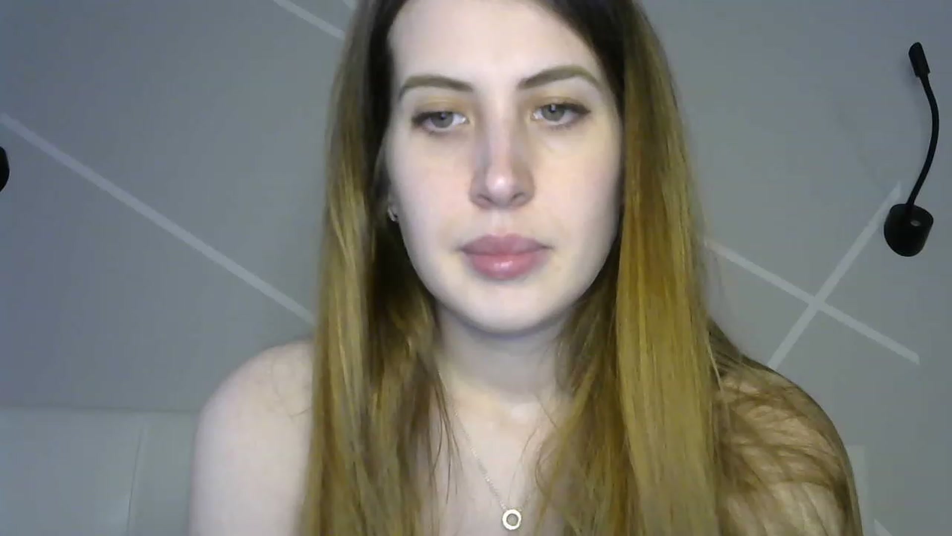 Gallery image thumbnail from MarryCox's myfreecams stream on, 03/13/2023, 14:12 image 19 of 20
