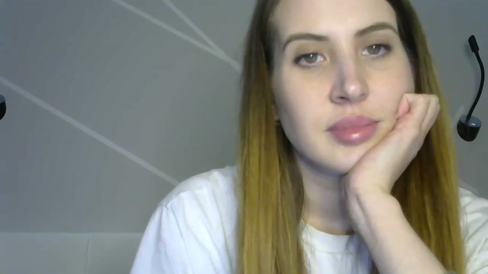 Gallery image thumbnail from MarryCox's myfreecams stream on, 03/14/2023, 12:44 image 18 of 20