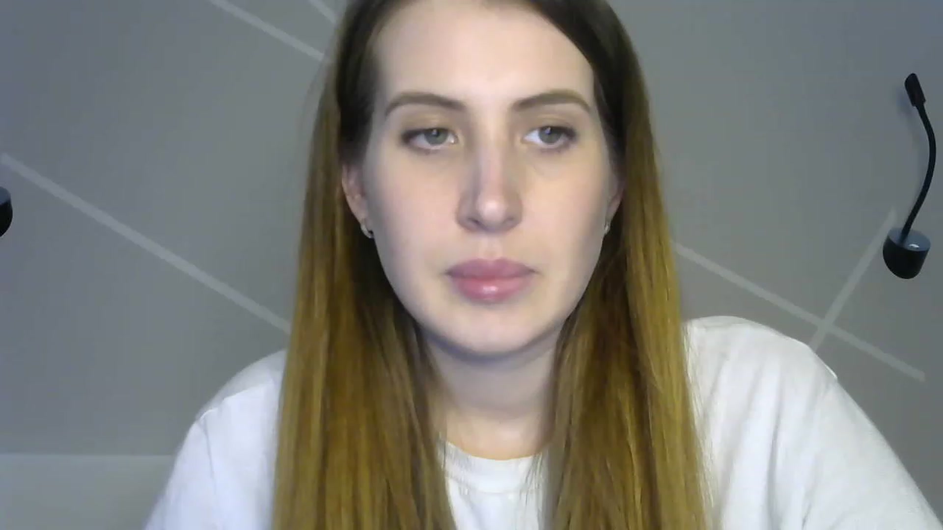 Gallery image thumbnail from MarryCox's myfreecams stream on, 03/14/2023, 12:44 image 19 of 20