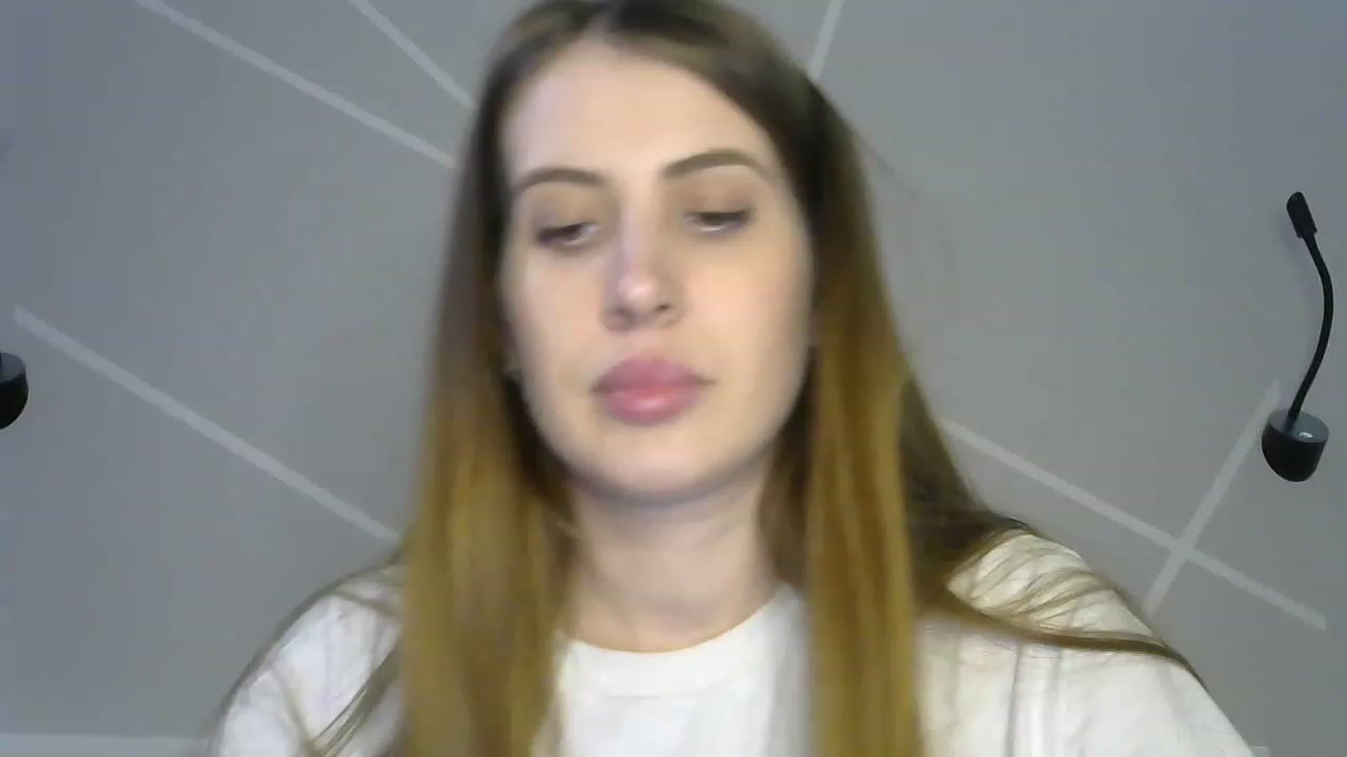 Gallery image thumbnail from MarryCox's myfreecams stream on, 03/14/2023, 12:44 image 1 of 20