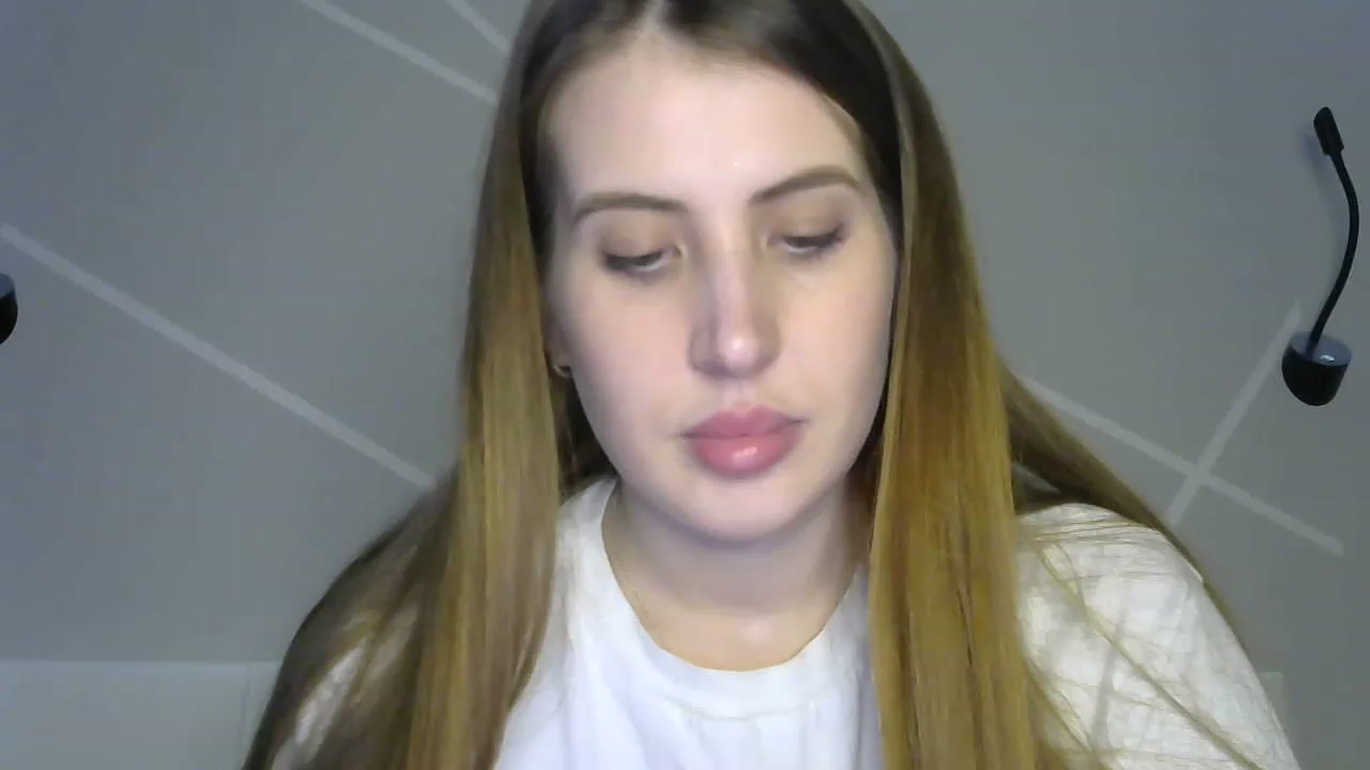 Gallery image thumbnail from MarryCox's myfreecams stream on, 03/14/2023, 12:44 image 14 of 20