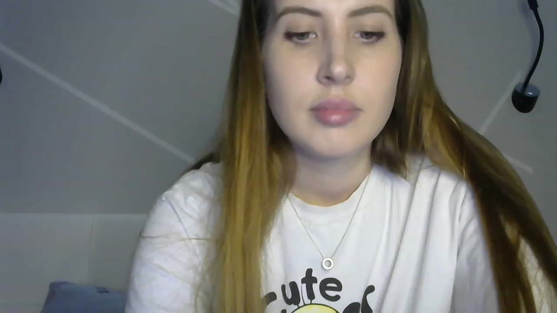 Gallery image thumbnail from MarryCox's myfreecams stream on, 03/16/2023, 13:15 image 18 of 20