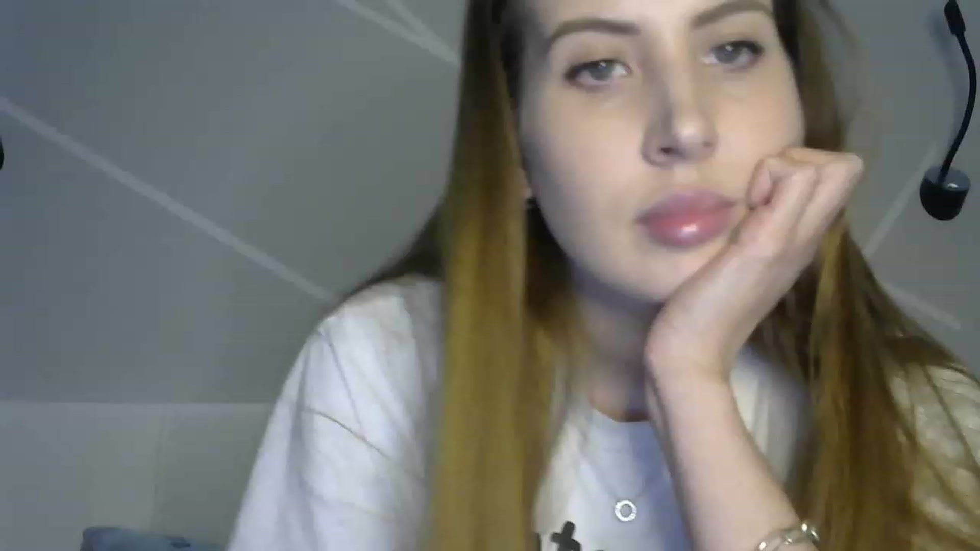 Gallery image thumbnail from MarryCox's myfreecams stream on, 03/16/2023, 13:15 image 20 of 20