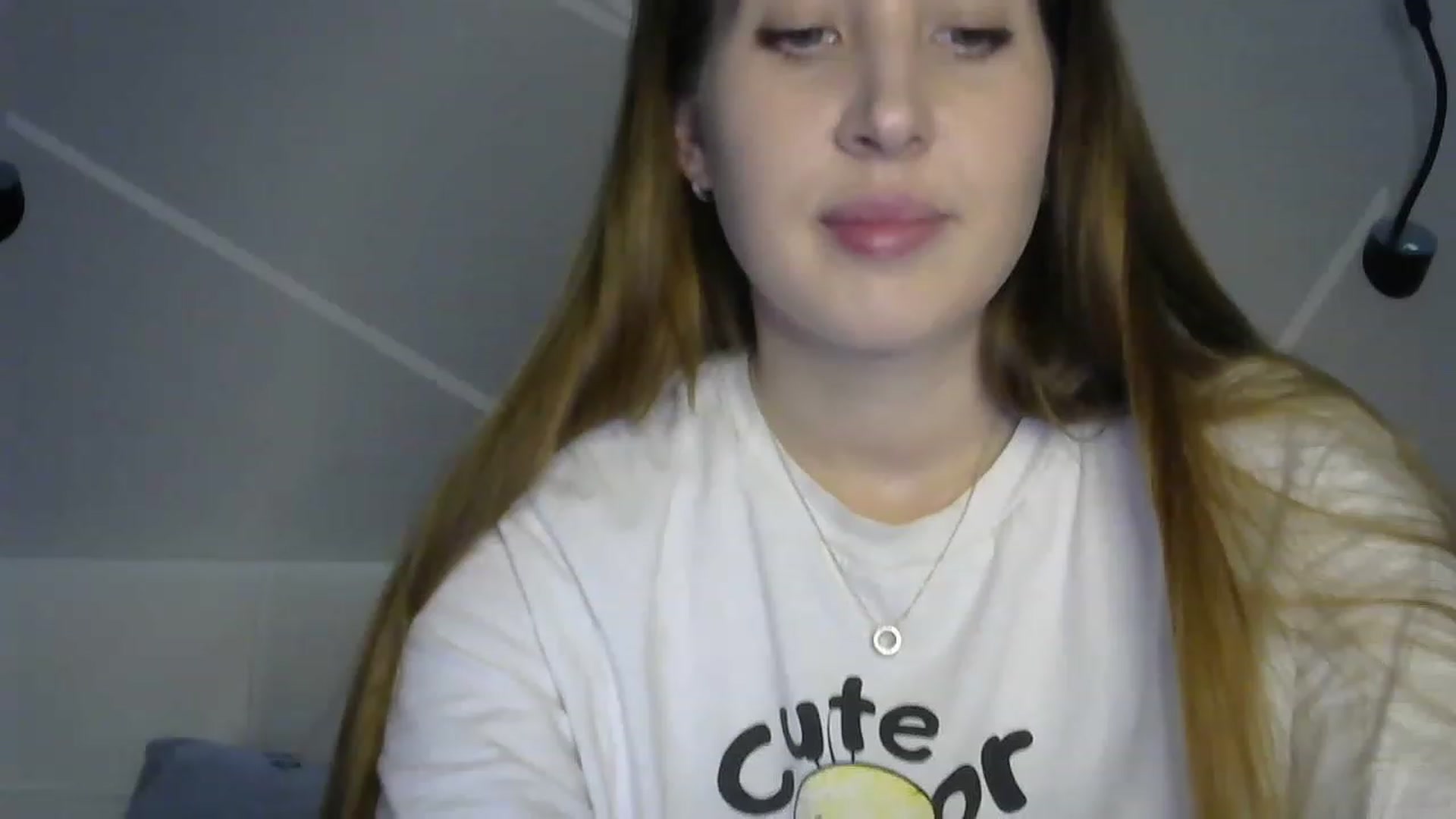Gallery image thumbnail from MarryCox's myfreecams stream on, 03/16/2023, 13:15 image 12 of 20