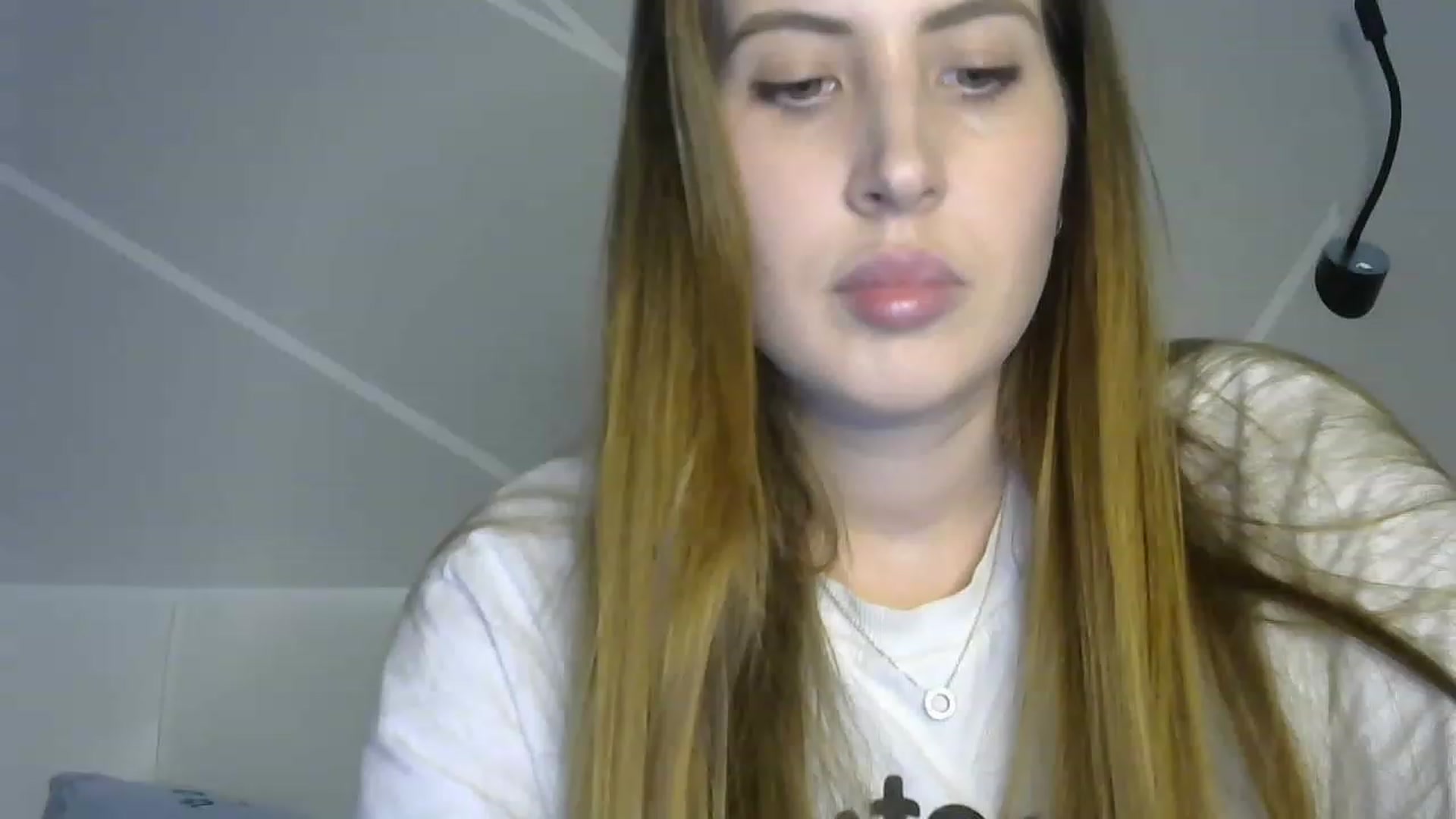 Gallery image thumbnail from MarryCox's myfreecams stream on, 03/16/2023, 13:55 image 14 of 20