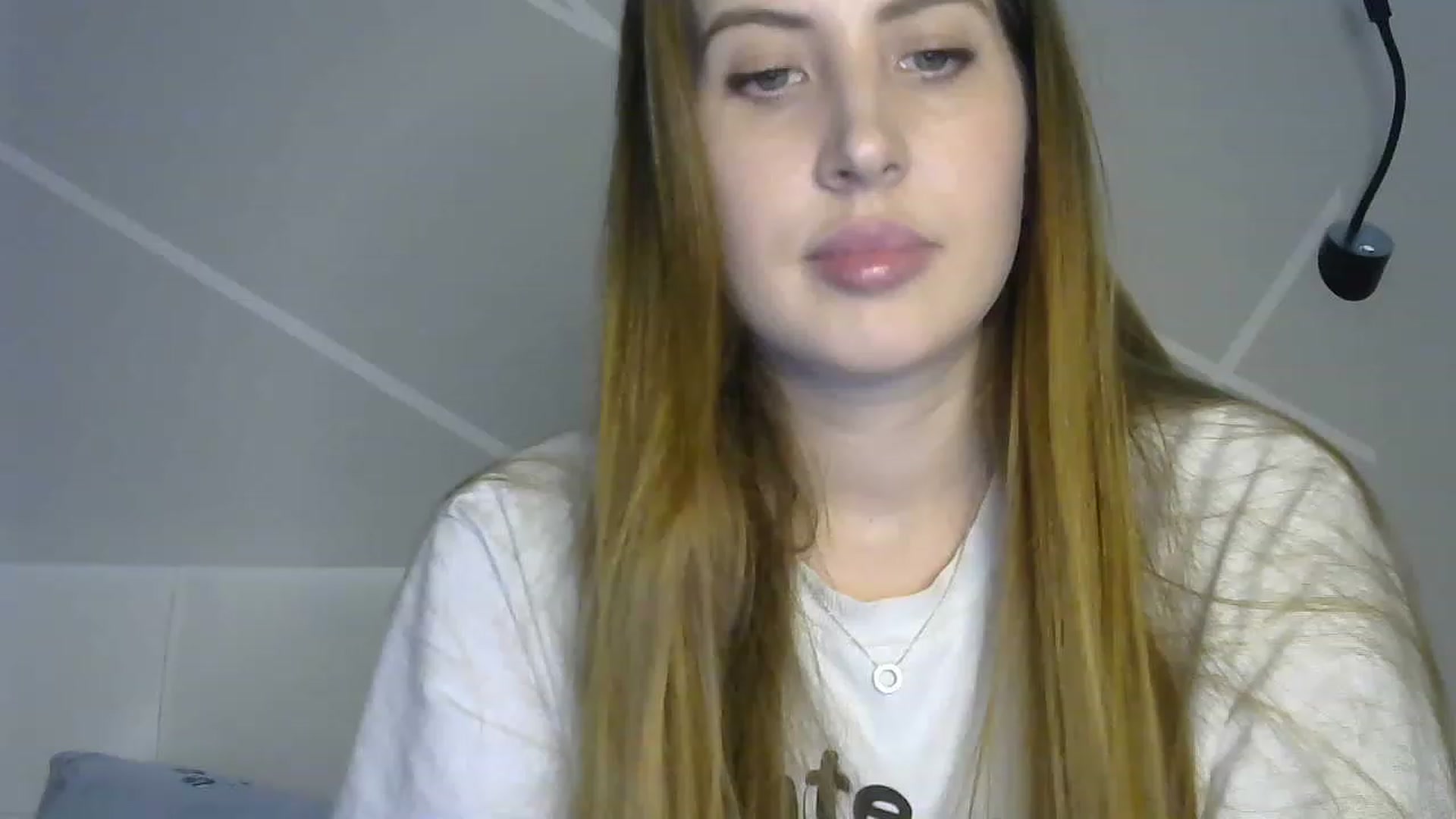 Gallery image thumbnail from MarryCox's myfreecams stream on, 03/16/2023, 13:55 image 15 of 20