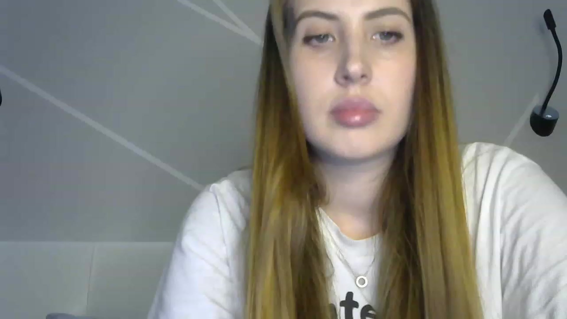 Gallery image thumbnail from MarryCox's myfreecams stream on, 03/16/2023, 13:55 image 7 of 20