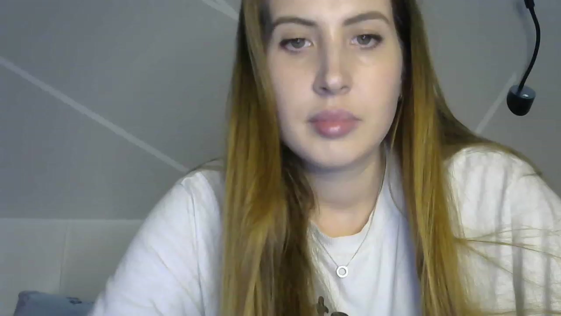 Gallery image thumbnail from MarryCox's myfreecams stream on, 03/16/2023, 13:55 image 12 of 20