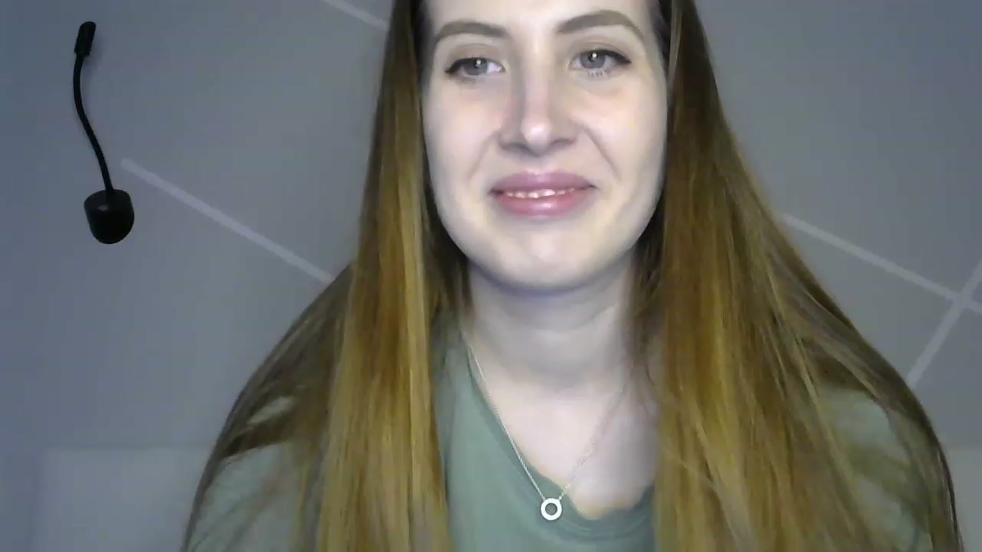 Gallery image thumbnail from MarryCox's myfreecams stream on, 03/21/2023, 11:57 image 4 of 20