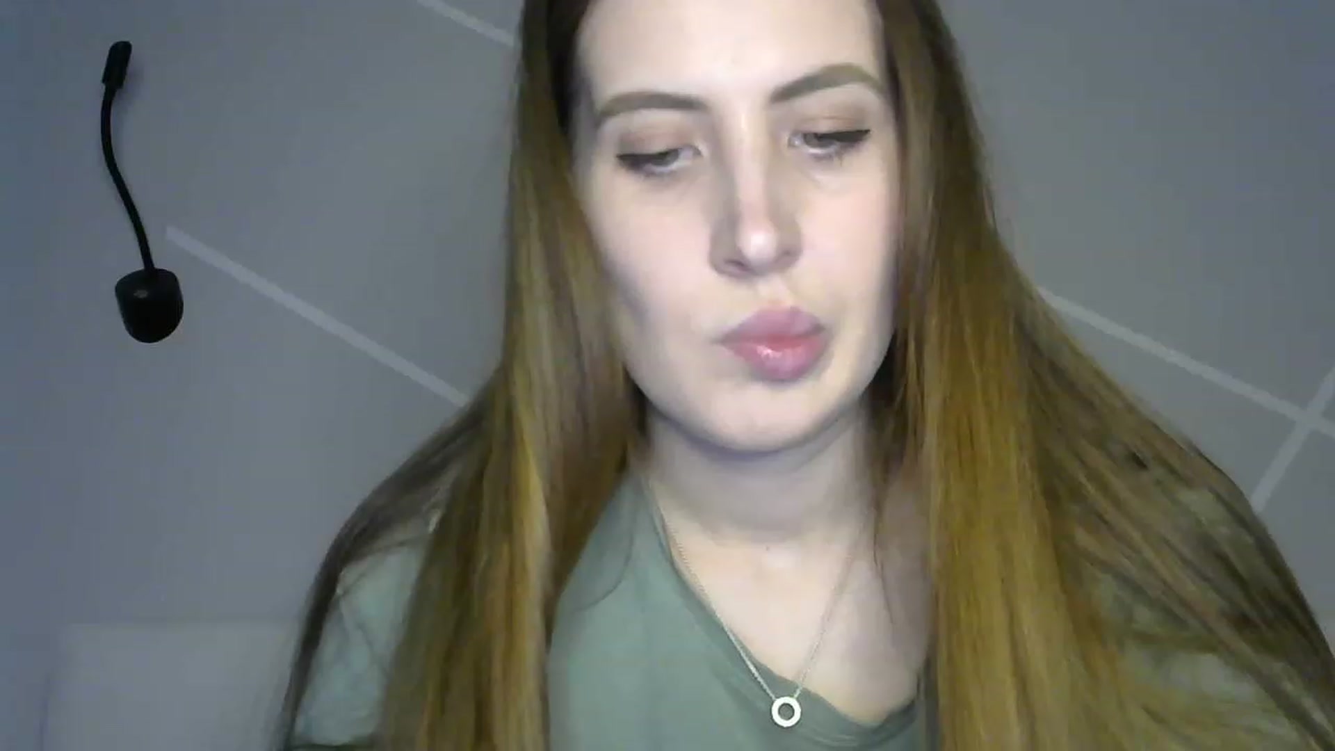 Gallery image thumbnail from MarryCox's myfreecams stream on, 03/21/2023, 11:57 image 16 of 20