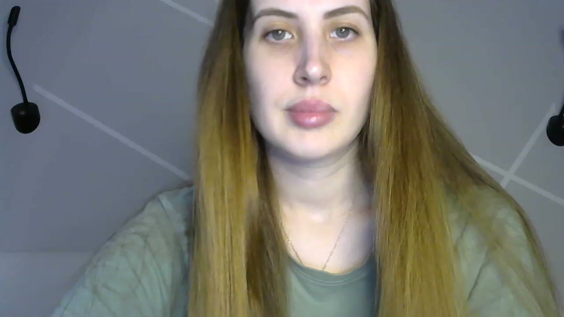 Gallery image thumbnail from MarryCox's myfreecams stream on, 03/22/2023, 12:30 image 5 of 20