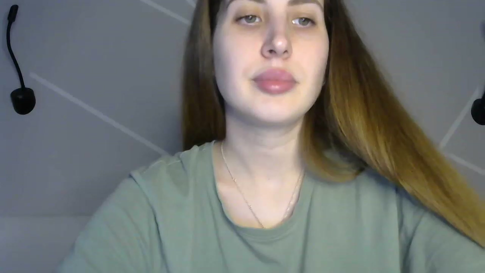 Gallery image thumbnail from MarryCox's myfreecams stream on, 03/22/2023, 12:30 image 6 of 20