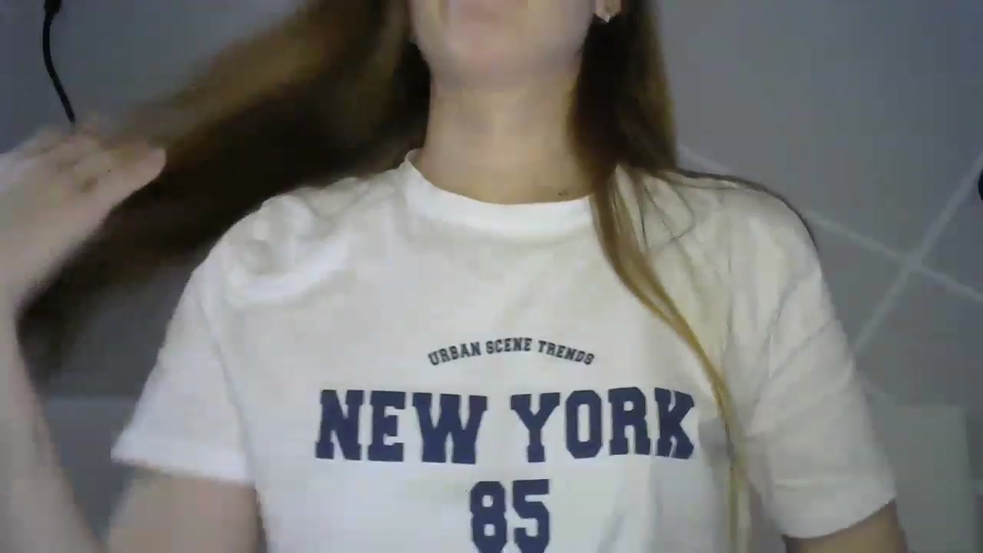 Gallery image thumbnail from MarryCox's myfreecams stream on, 03/27/2023, 11:22 image 17 of 20